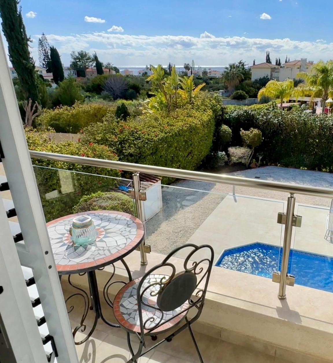 Villa M & S Coral Bay Extérieur photo