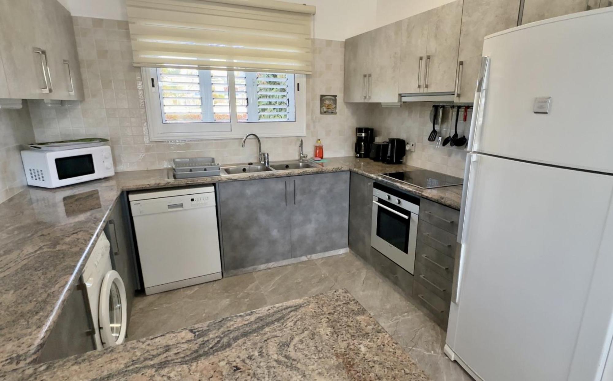 Villa M & S Coral Bay Extérieur photo