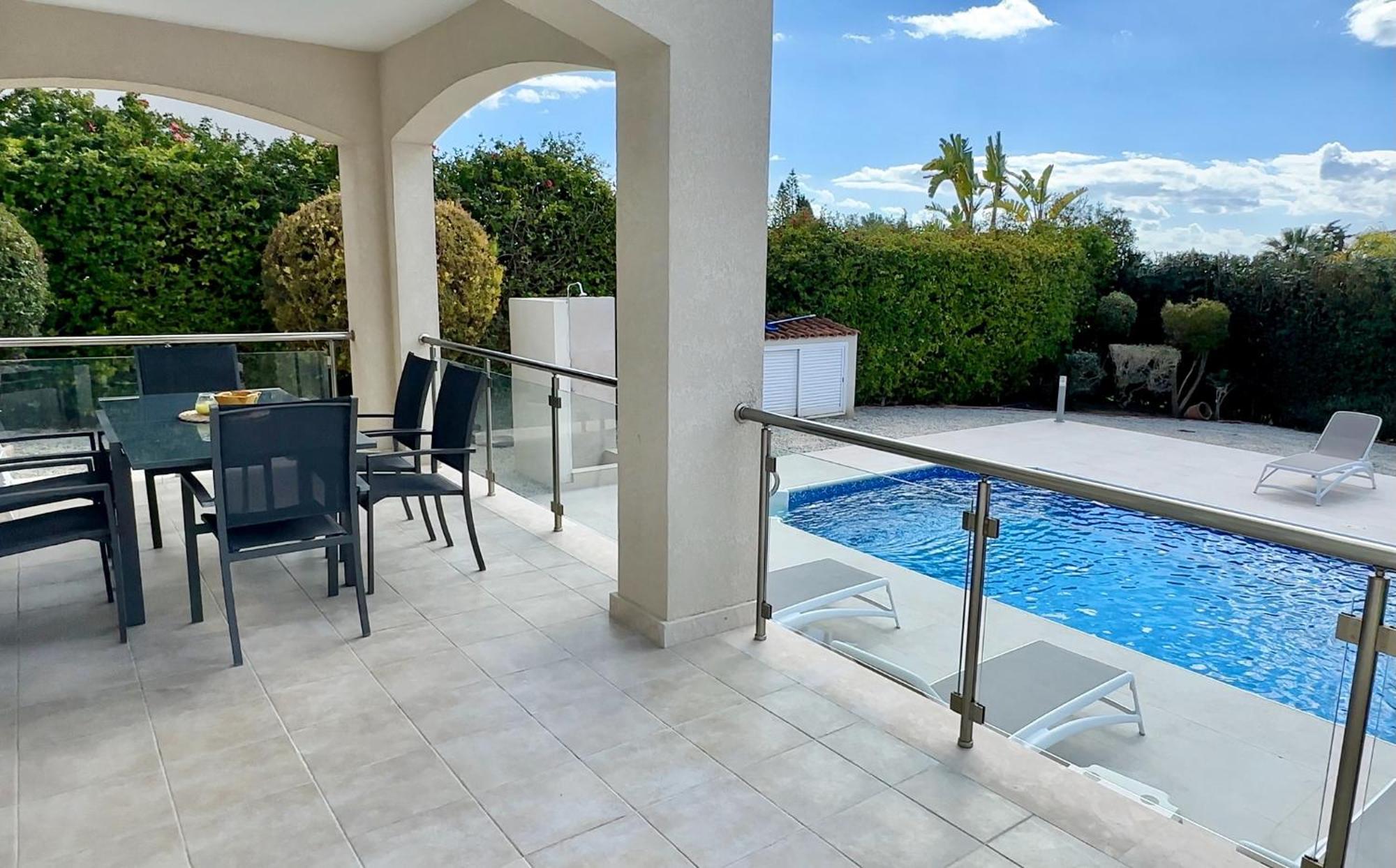 Villa M & S Coral Bay Extérieur photo