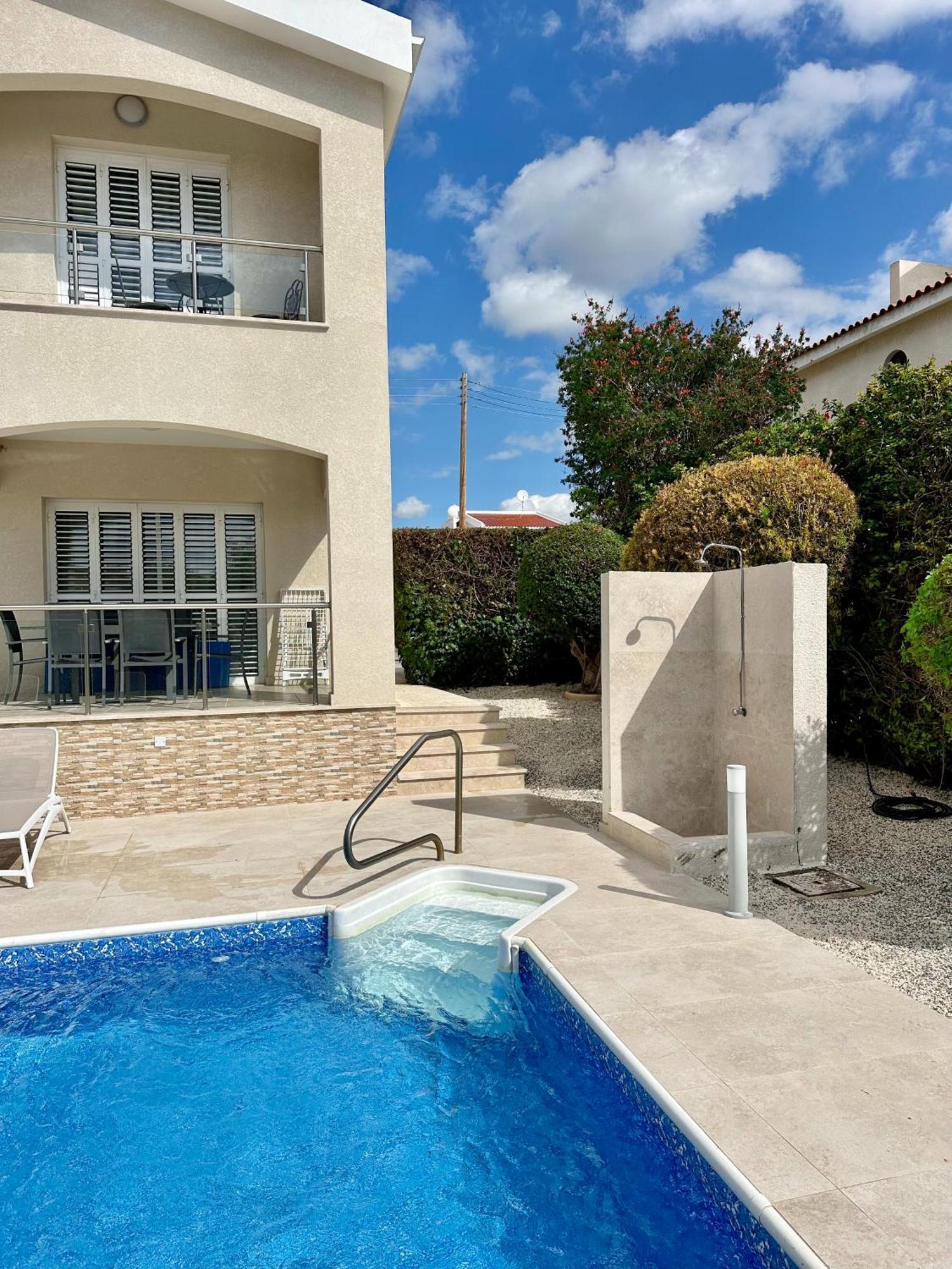 Villa M & S Coral Bay Extérieur photo
